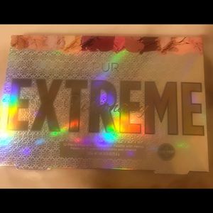 PUR Extreme Eyeshadow Palette